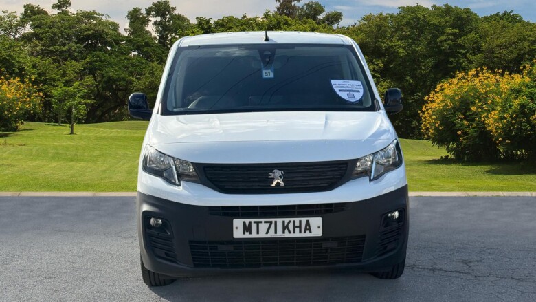 Peugeot Partner Long Diesel 850 1.5 BlueHDi 100 Professional Premium Crew Van